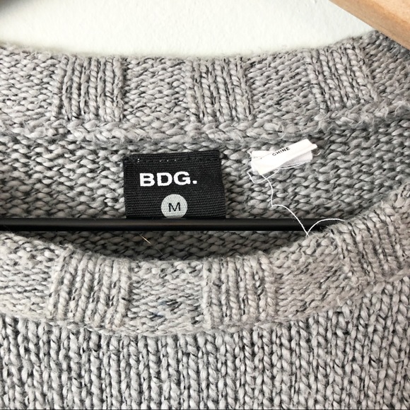 BDG | Gray Crew Neck Knit Soft & Cozy Sweater M - Picture 7 of 8